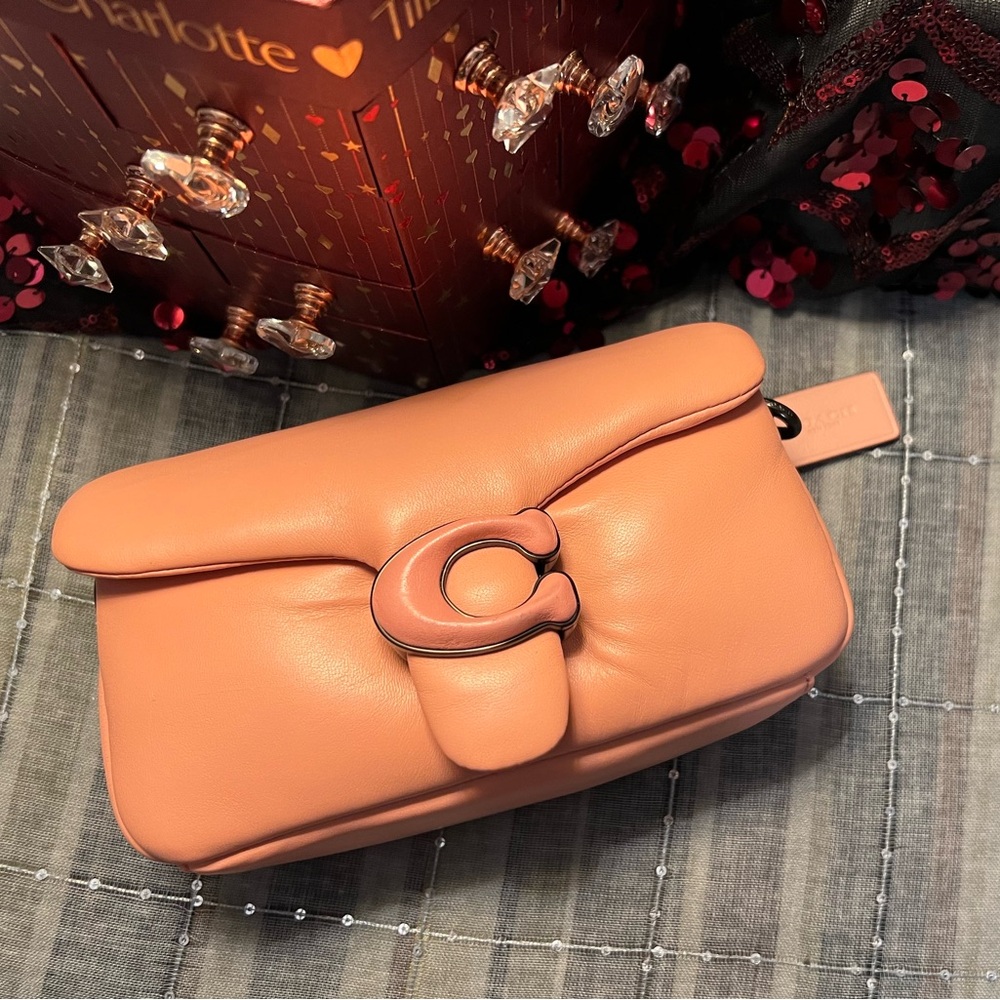 Coach 2021 Candy Pink Nappa Leather Pillow Tabby 18 Crossbody Hand Bag & Dusty - Picture 3 of 16